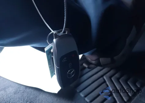 2020 Mercedes-Benz E 450 4Matic из США, поврежденный, VIN WDDZF6JB6LA721937